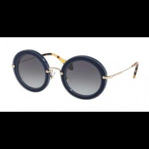😍 Miu Miu Core Collection 08RS Sunglasses😍